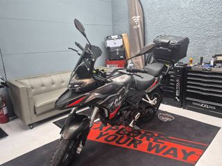 Benelli TRK 251 2025-thumb-1