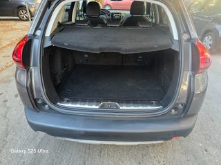Peugeot 2008 2016-thumb-12