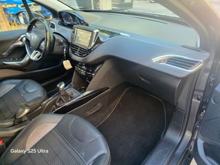 Peugeot 2008 2016-thumb-13