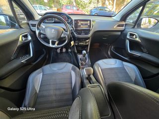 Peugeot 2008 2016-thumb-20