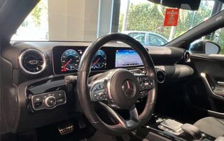 Mercedes-Benz A 180 2020 Amg line premium-thumb-10