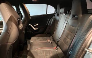 Mercedes-Benz A 180 2020 Amg line premium-thumb-23