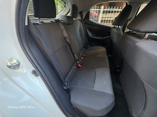 Toyota Yaris 2022 1.5 HYBRID Ελληνικής αντιπροσωπείας-thumb-21