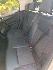 Peugeot 208 2017 GT-LINE-thumb-18
