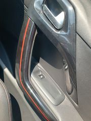 Peugeot 208 2017 GT-LINE-thumb-23