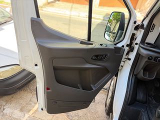 Ford Transit 2021-thumb-9