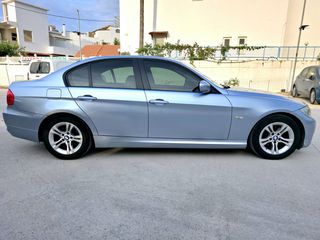 Bmw 320 2009 320i Facelift / Sunroof / Άριστη κατάσταση-thumb-4