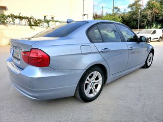 Bmw 320 2009 320i Facelift / Sunroof / Άριστη κατάσταση-thumb-5