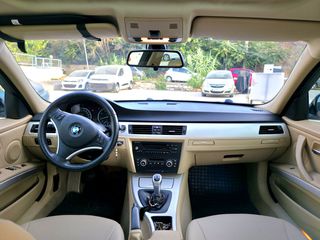 Bmw 320 2009 320i Facelift / Sunroof / Άριστη κατάσταση-thumb-28