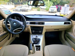 Bmw 320 2009 320i Facelift / Sunroof / Άριστη κατάσταση-thumb-29