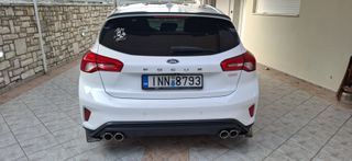 Ford Focus 2018 St Line-thumb-3