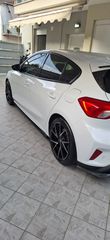 Ford Focus 2018 St Line-thumb-4