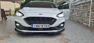Ford Focus 2018 St Line-thumb-32