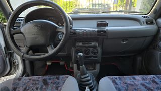 Nissan Micra 1998 1.300 16V