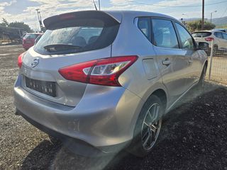 Nissan Pulsar 2015-thumb-4