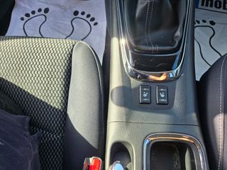 Nissan Pulsar 2015-thumb-11