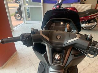 Yamaha NMAX 125 Tech Max EU5+ 2025-thumb-4
