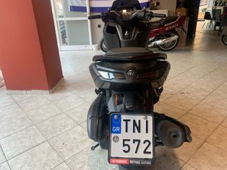 Yamaha NMAX 125 Tech Max EU5+ 2025-thumb-14