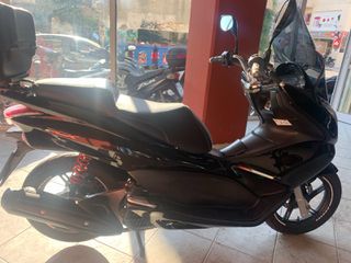 Honda PCX 125 2012-thumb-11