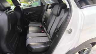 Peugeot 3008 2018 1.2 PURETECH 130 ALLURE PLUS  EAT8-thumb-10