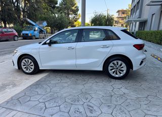 Audi A3 2022 40 TFSi S TRONIC-thumb-1