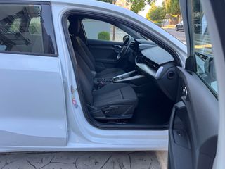 Audi A3 2022 40 TFSi S TRONIC-thumb-7