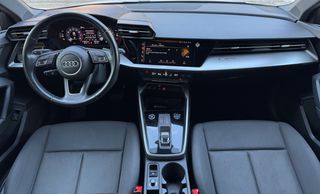 Audi A3 2022 40 TFSi S TRONIC-thumb-24