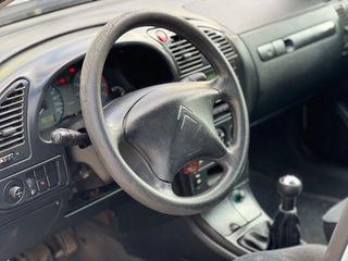 Citroen Xsara 2002-thumb-6
