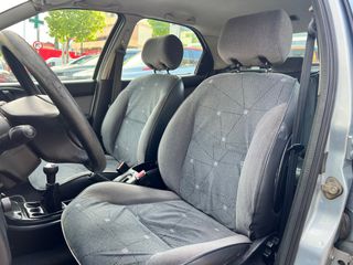 Citroen Xsara 2002-thumb-8