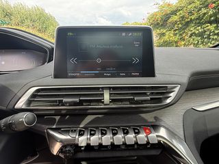 Peugeot 3008 2021 1.6 HYBRID4 300 GT E-EAT8  PANORAMA-thumb-25