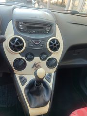 Ford Ka 2011-thumb-11