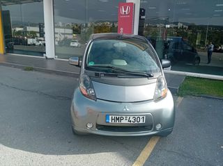 Mitsubishi i-MiEV 2011 electric drive 49 kW Basis-Book Service-thumb-4