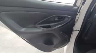 Toyota Yaris 2022 1.5 HDF Business ΕΛΛΗΝΙΚΟ-thumb-10