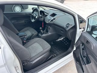 Ford Fiesta 2015 1.5 TDCI VAN-thumb-6