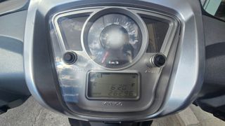 Kymco People GTi 2016 PEOPLE 200 GTI-thumb-4
