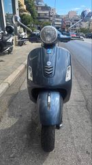 Piaggio Vespa GTS 300 2015-thumb-2