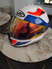 Hjc i70