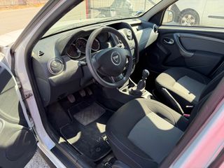 Dacia Duster 2016 4x2-thumb-9