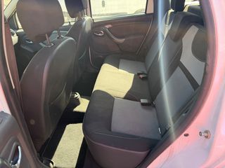 Dacia Duster 2016 4x2-thumb-12