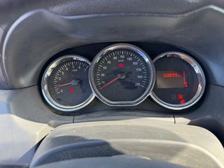 Dacia Duster 2016 4x2-thumb-14