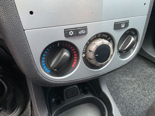 Opel Corsa 2011 1.3CDTI ECOFLEX DIESEL-thumb-14