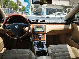 Volkswagen Passat 2005-thumb-2