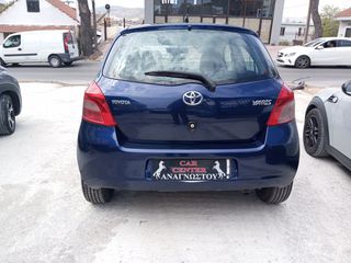 Toyota Yaris 2009-thumb-16