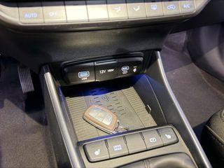 Hyundai i 20 2025 1.0 100HP full extra ετοιμοπαράδοτο με πινακίδες-thumb-30