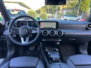 Mercedes-Benz A 180 2018 A 180 d DCT Progressive-thumb-24