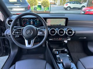 Mercedes-Benz A 180 2018 A 180 d DCT Progressive-thumb-25