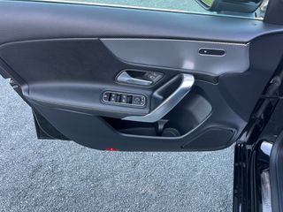 Mercedes-Benz A 180 2018 A 180 d DCT Progressive-thumb-35