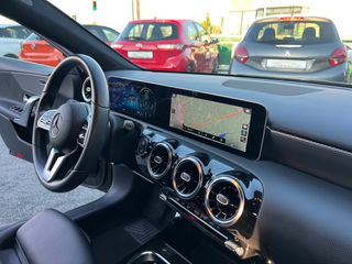 Mercedes-Benz A 180 2018 A 180 d DCT Progressive-thumb-40