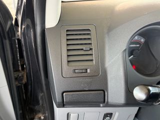 Φορτηγό Έως 7.5τ Toyota 2011 Hilux 2011 1/2 4x2-thumb-33