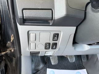 Φορτηγό Έως 7.5τ Toyota 2011 Hilux 2011 1/2 4x2-thumb-34
